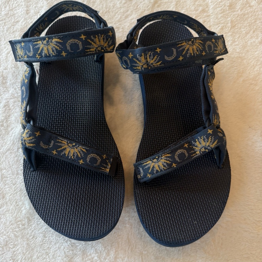 Teva Women's Sun & Moon Insignia Blue Original Universal Sandal Size 10 1003987